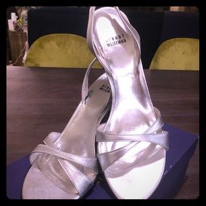 Stuart Weiztman silver Delovely heels